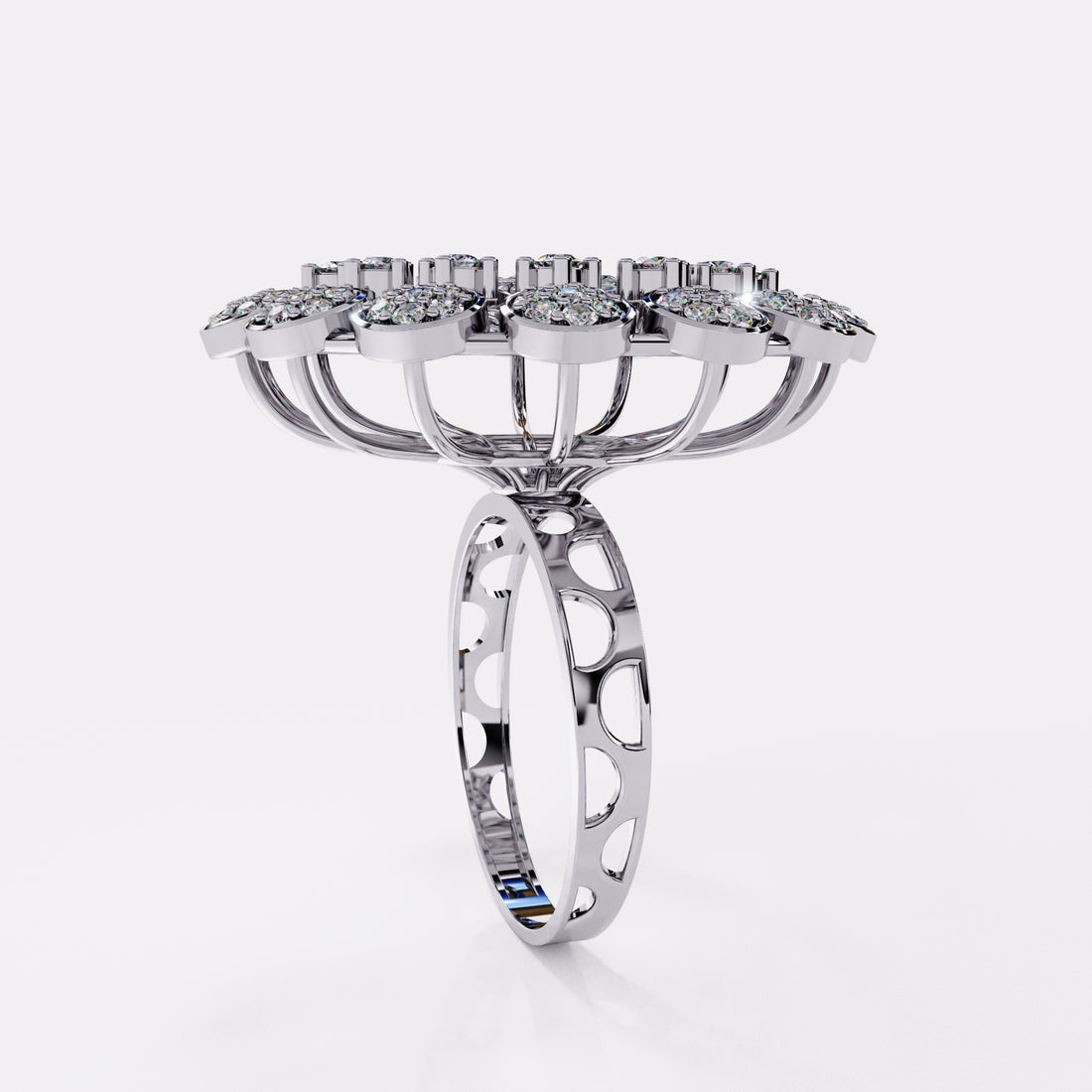 18k Gold Wide Cocktail Diamond Ring