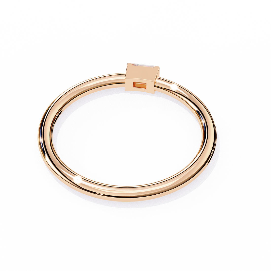 Classic sleek Diamond Ring