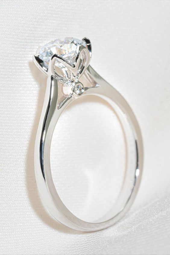 Royal Solitaire Diamond Ring