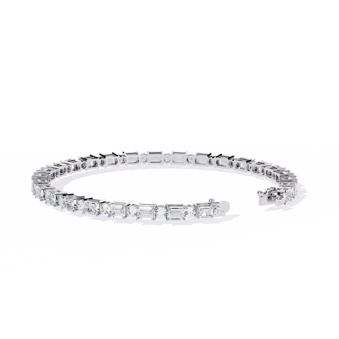 Sleek Symphony – Emerald-Cut Diamond Bracelet