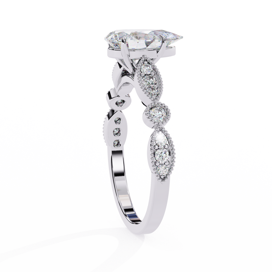 Luxury Round Cut Diamond Ring with Vintage-Inspired