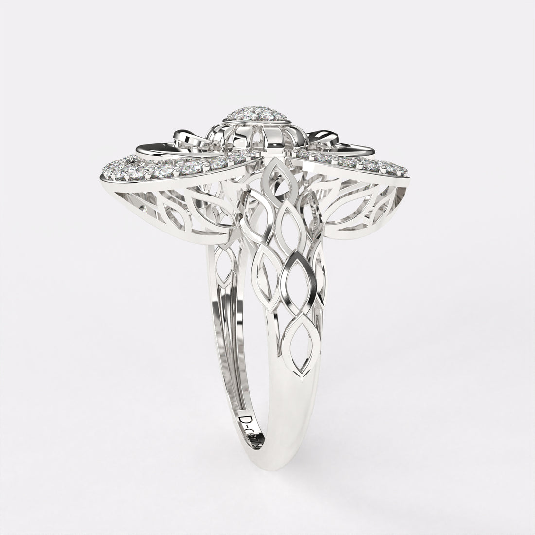 Intertwined Oval Diamond Ring in 925 Silver