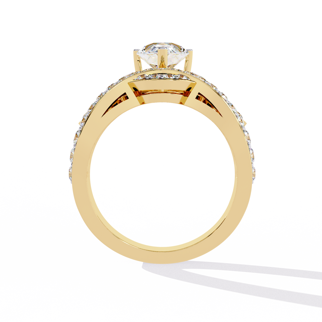Queen’s Allure Diamond Ring 4