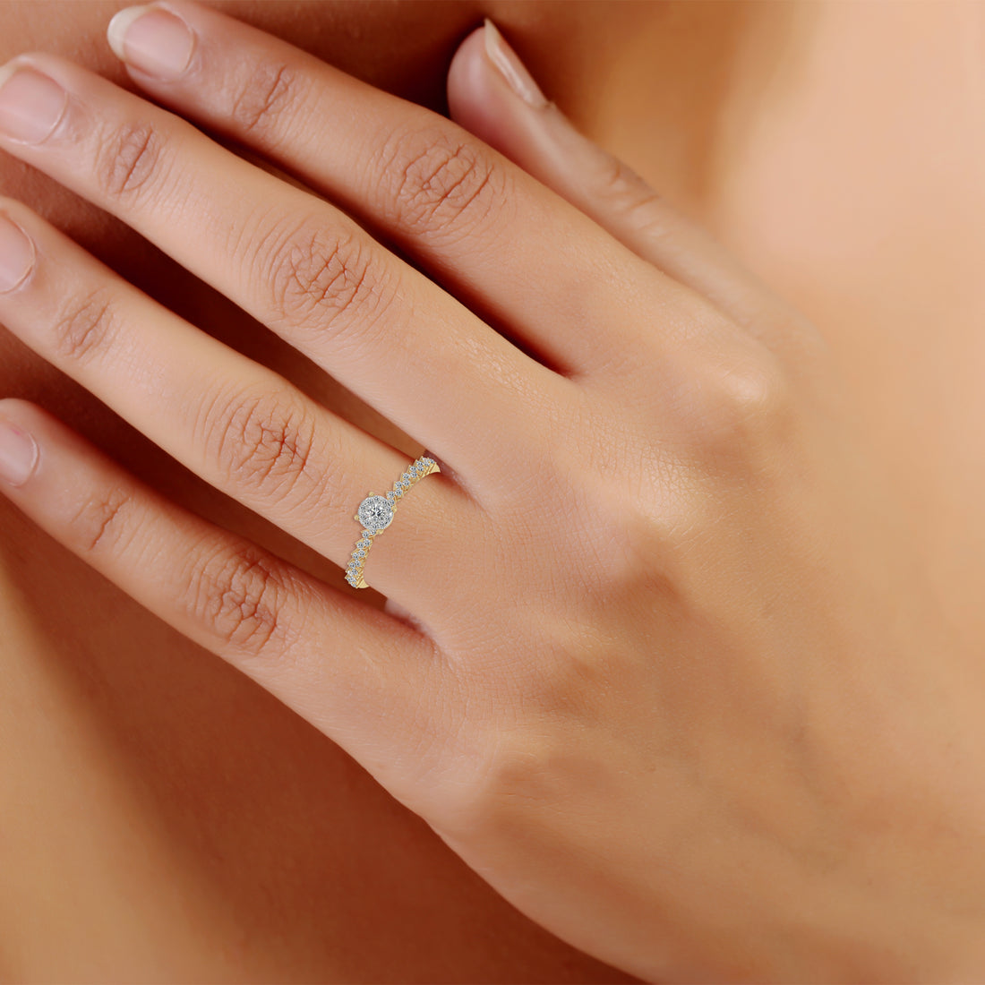 Round Lab-Grown Diamond Halo Ring
