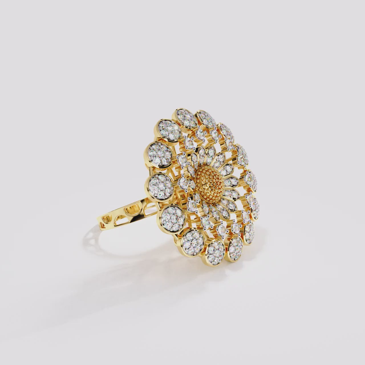 18k Gold Wide Cocktail Diamond Ring