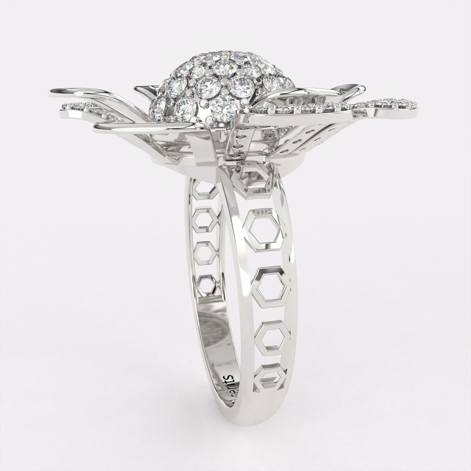 Daisy Reflection Diamond Ring in 925 Silver
