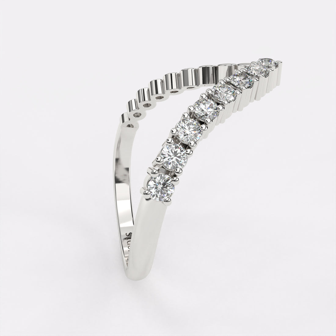 V shaped diamond ring